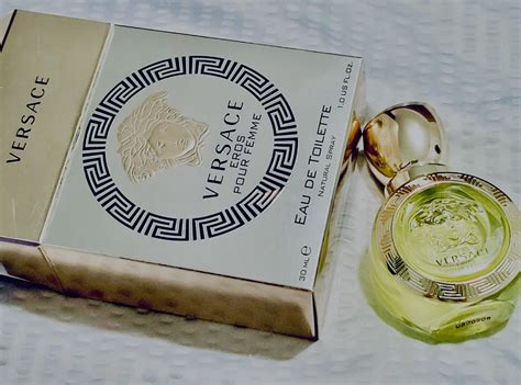 Versace Eros Pour Femme Reviewed: Unveiling the .